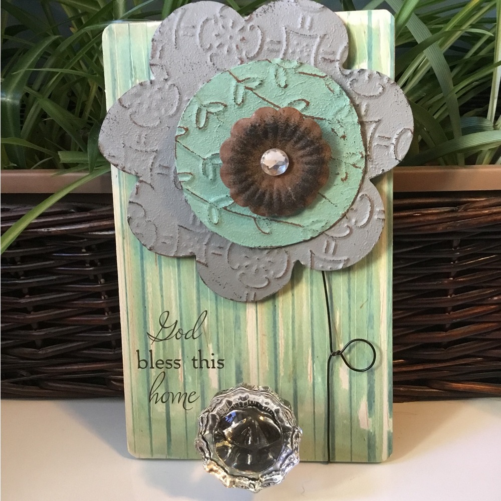 Wall Sign By Dicksons Flower and Glass Doorknob Hanger